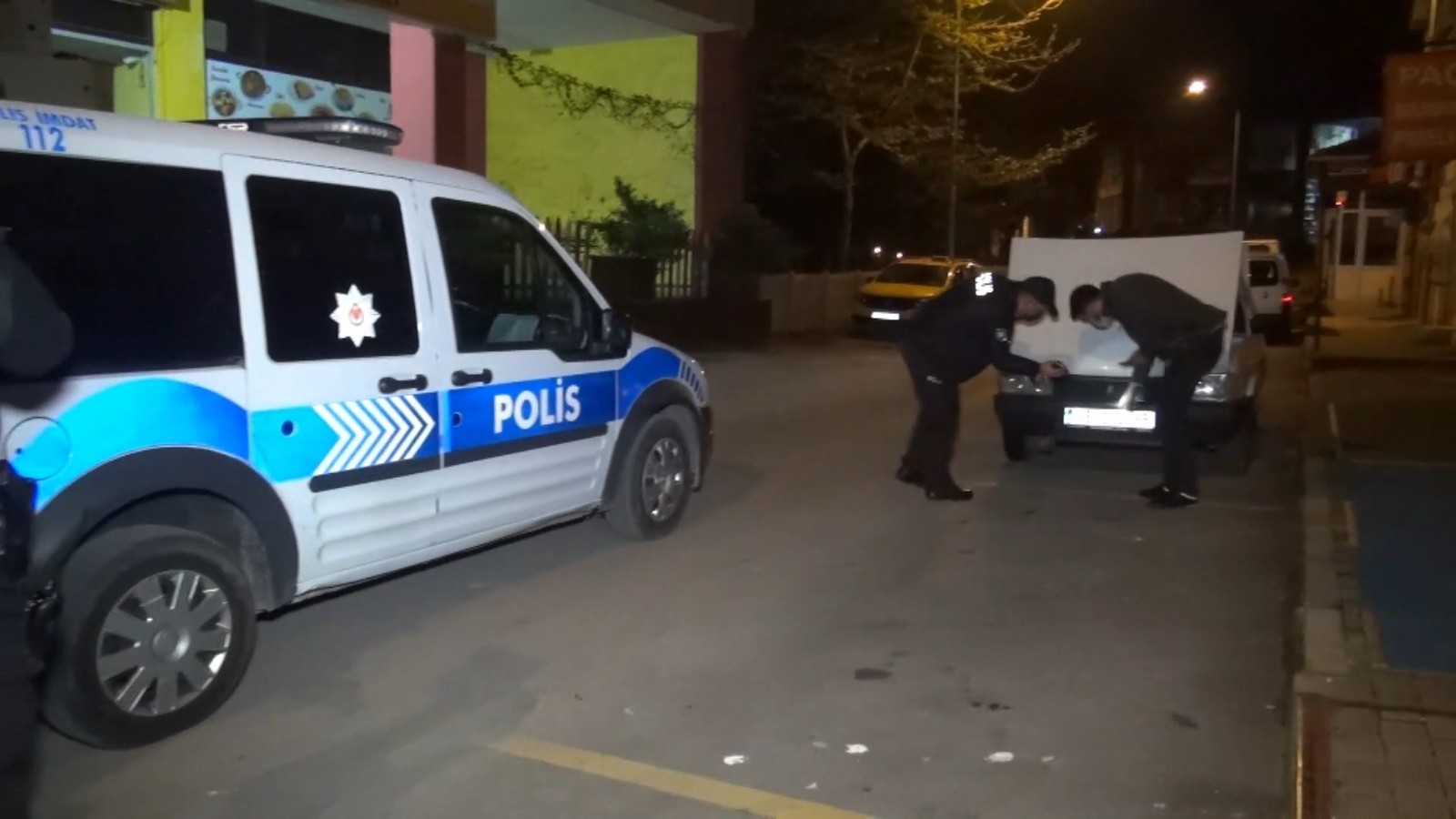 Bursada Kısıtlamada Hareketli Gece
