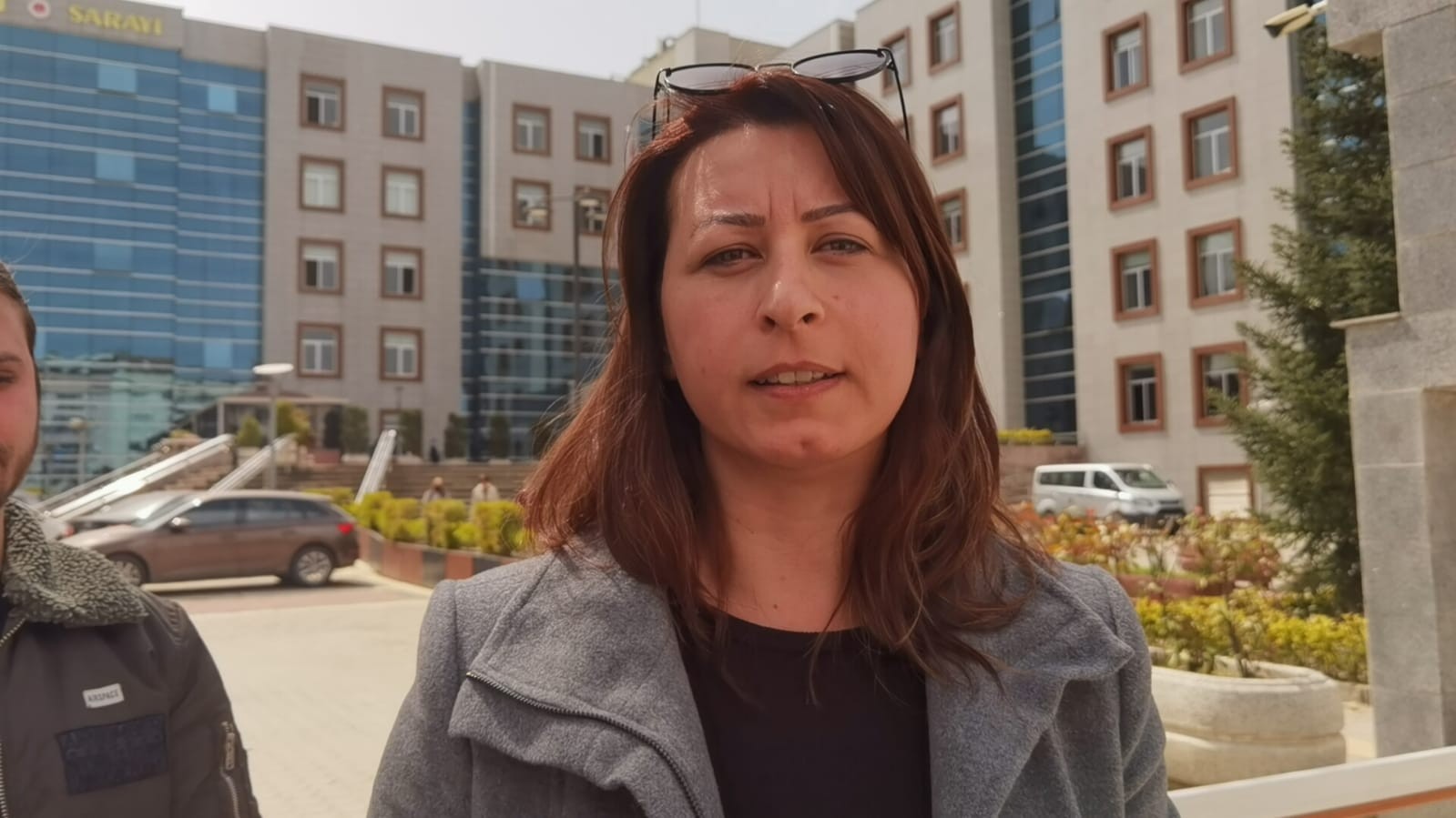 Bursada Köpeği Öldürüp Traktörünün Arkasında Sürükleyen Şüpheliye Suç Duyurusu