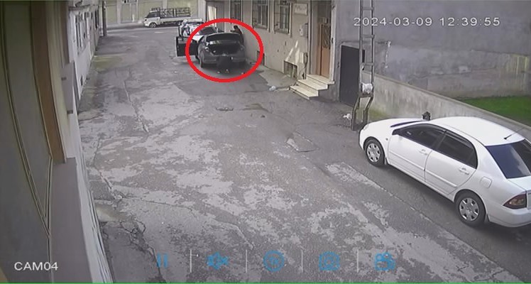Bursada Kuyumcu Soygunu Şüphelileri Yakalandı: Soygunu Sanal Bahis Borcu Yüzünden Yapmışlar