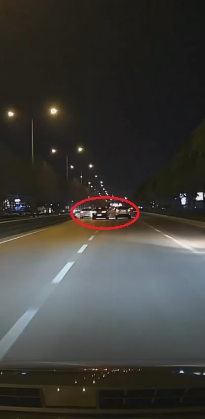 Bursada Makas Atan Otomobil Kazaya Sebep Oluyordu