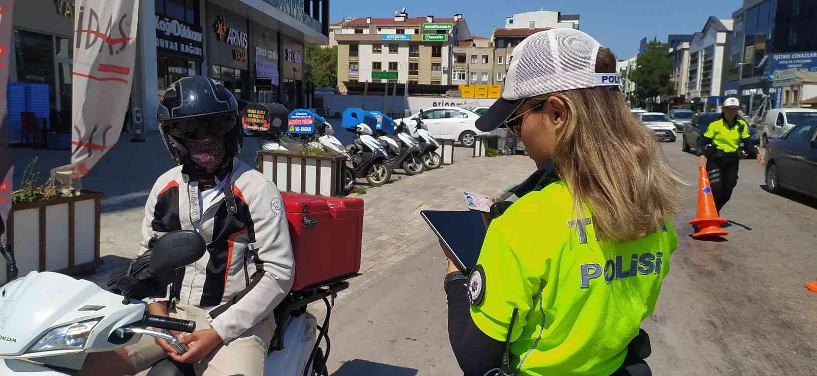 Bursada Motosiklet Sürücülerine Sıkı Denetim