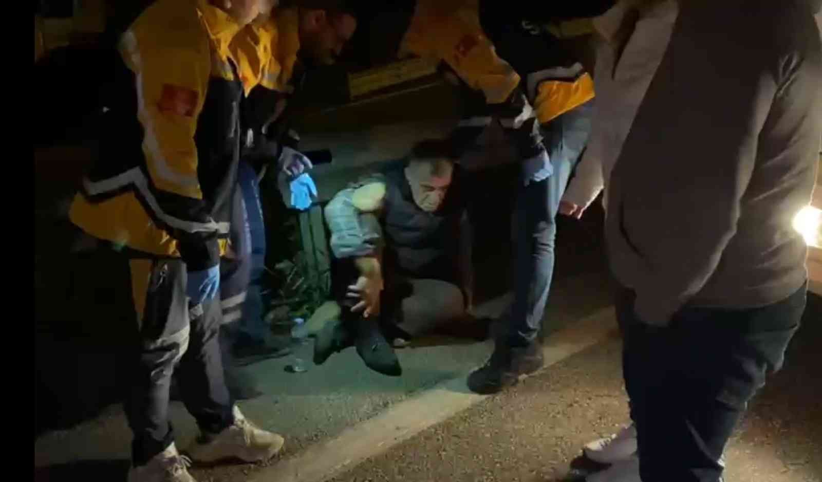 Bursada Önünü Kestikleri Kamyonun Şoförünü Dövüp Hastanelik Ettiler