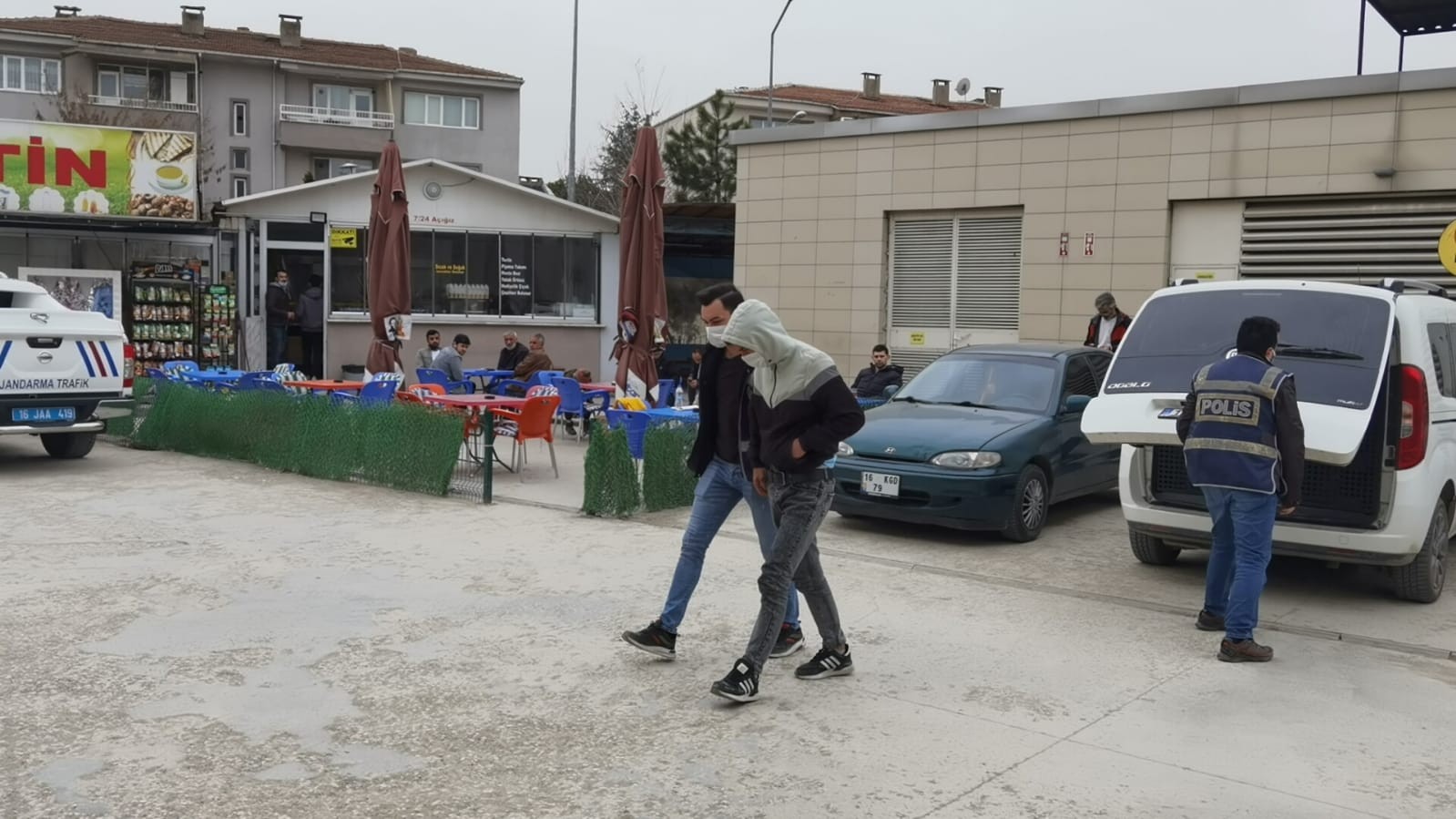 Polisin Yakaladığı Magandalardan Pişkin İfade!