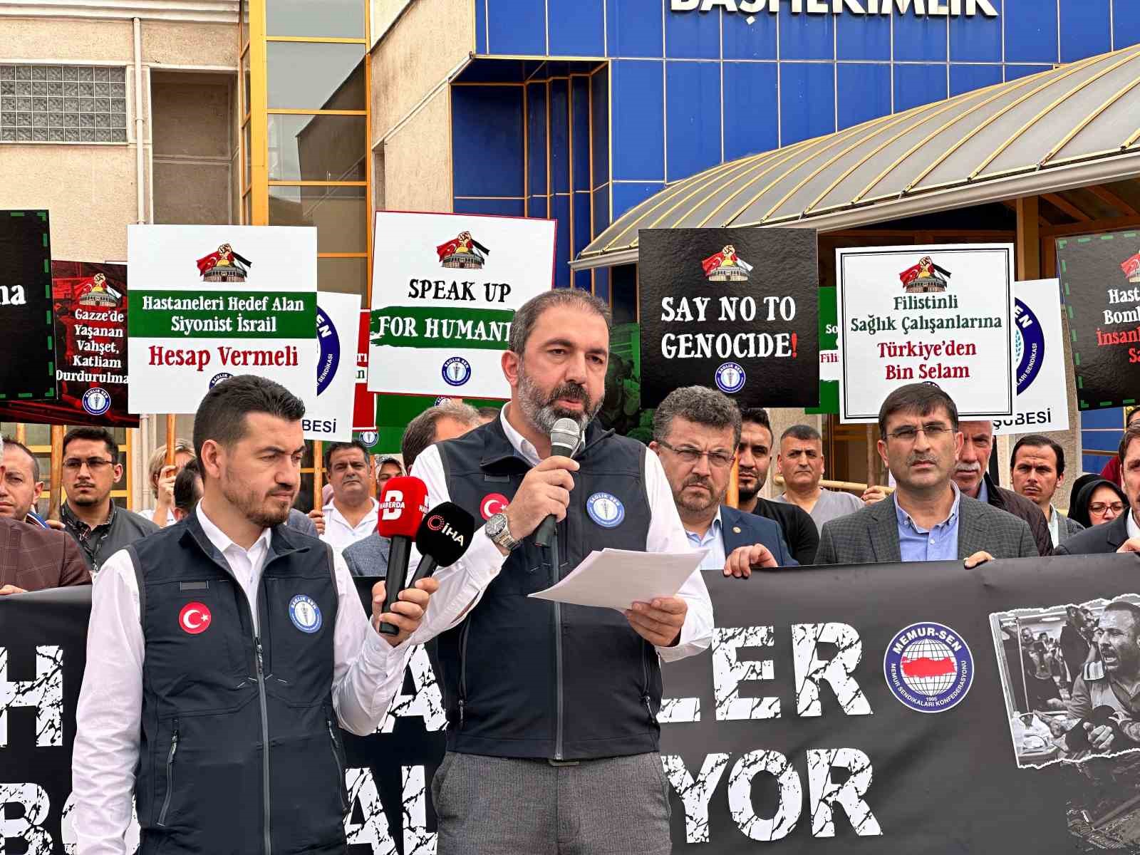Bursada Sağlık Çalışanları Filistin İçin Tek Yürek Oldu