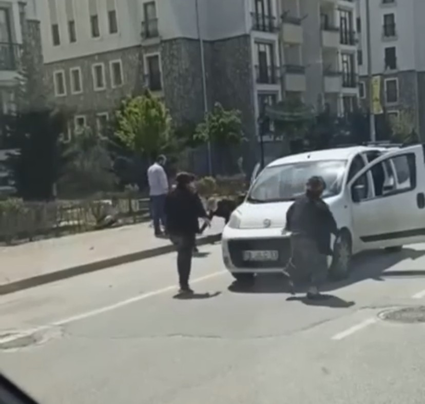 Bursada Tekme Ve Tokatlı Yol Benim Kavgası