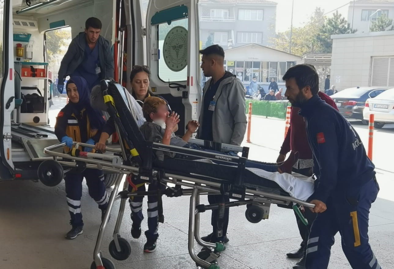 Bursada Tiner Dehşeti : 1İ Ağır 2 Yaralı