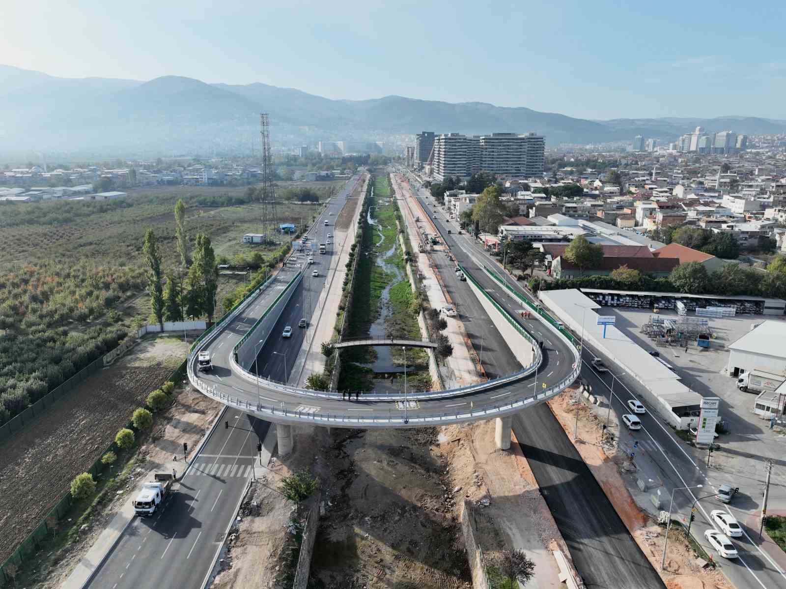 Bursada Ulaşım Yeni Köprülerle Nefes Alıyor