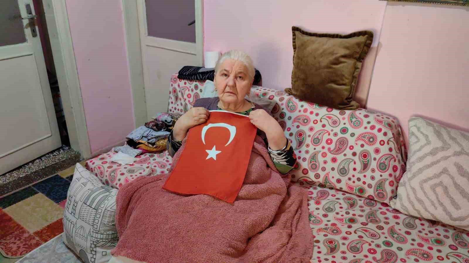 Bursada Yaşadığı Halde Resmi Kayıtlarda Ölü Olarak Gözüküyor