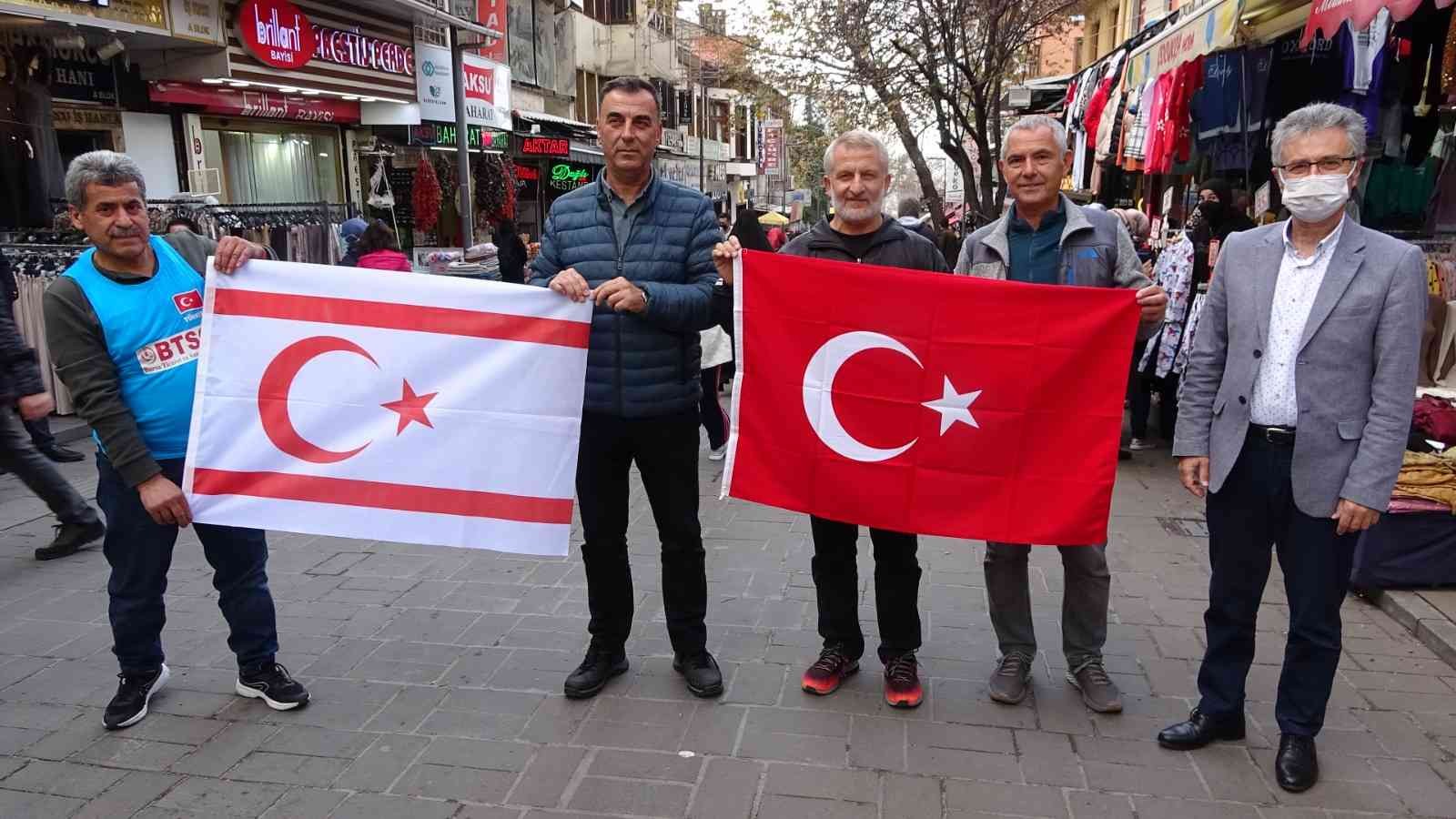 Bursalı Atletler Ülke Ülke Gezip Şehri Temsil Ediyor