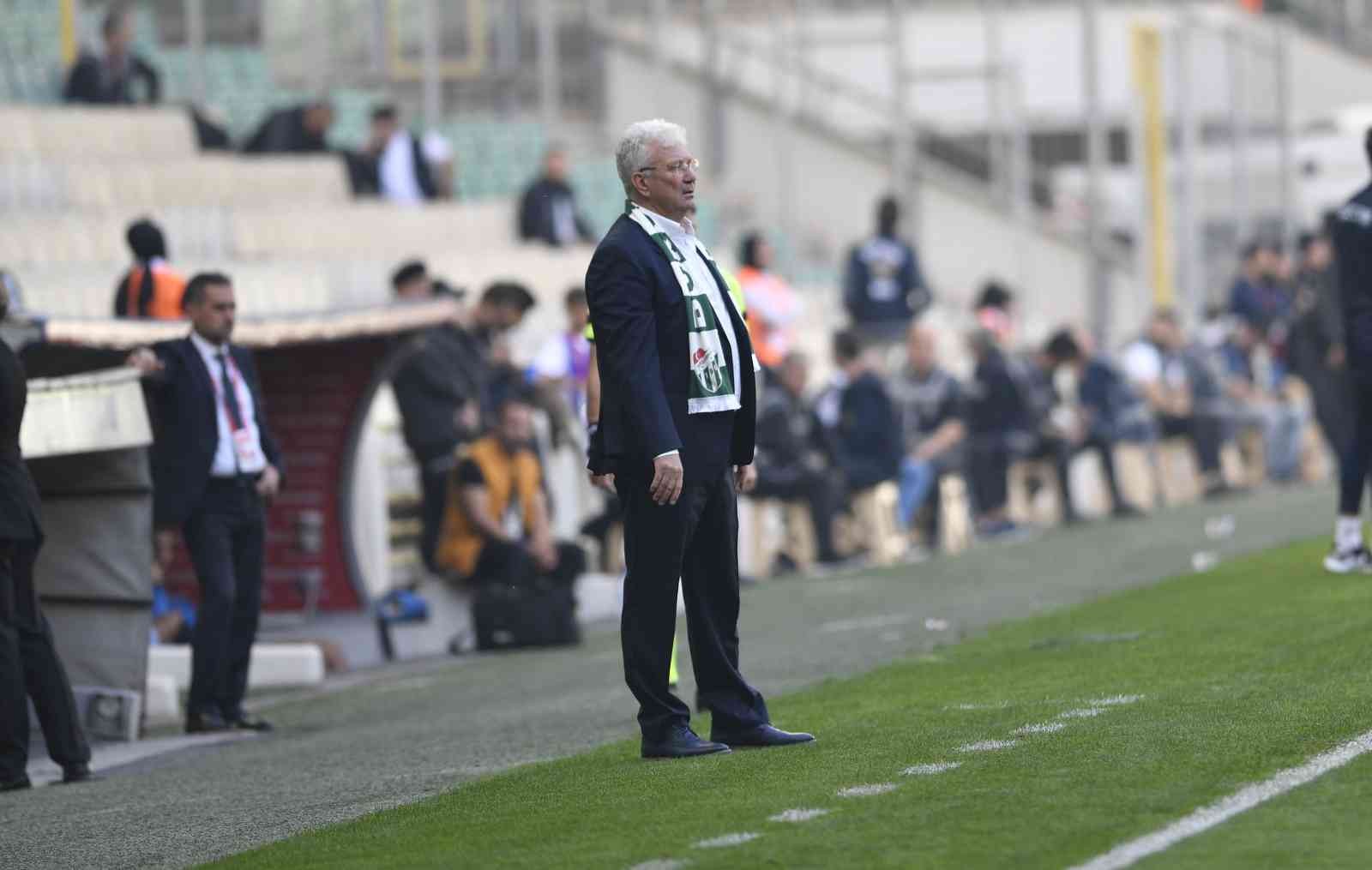 Bursaspor 2022De Dört Teknik Adamla Çalıştı