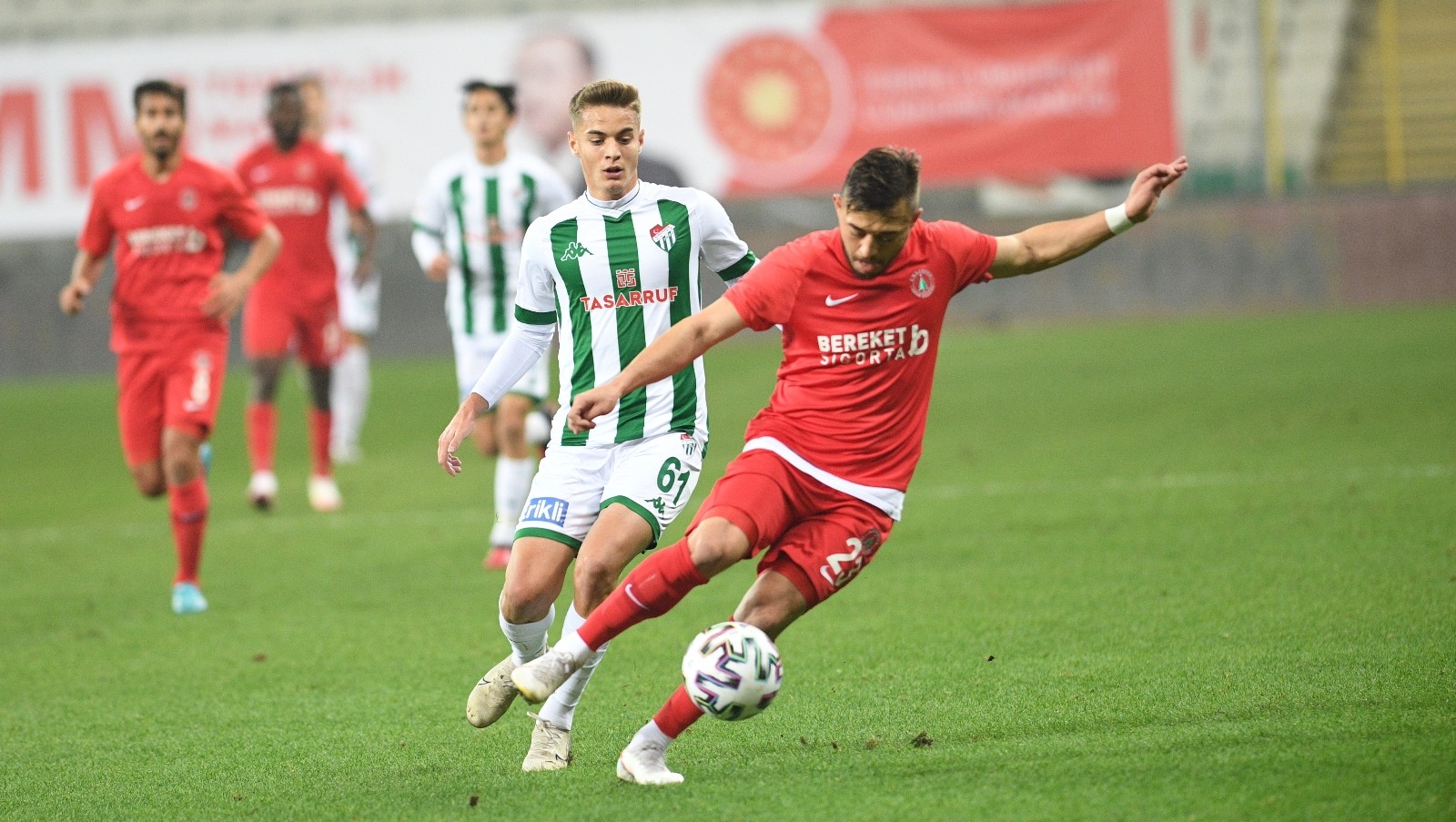 Bursaspor Deplasmanda Ümraniyesporla Karşılaşacak