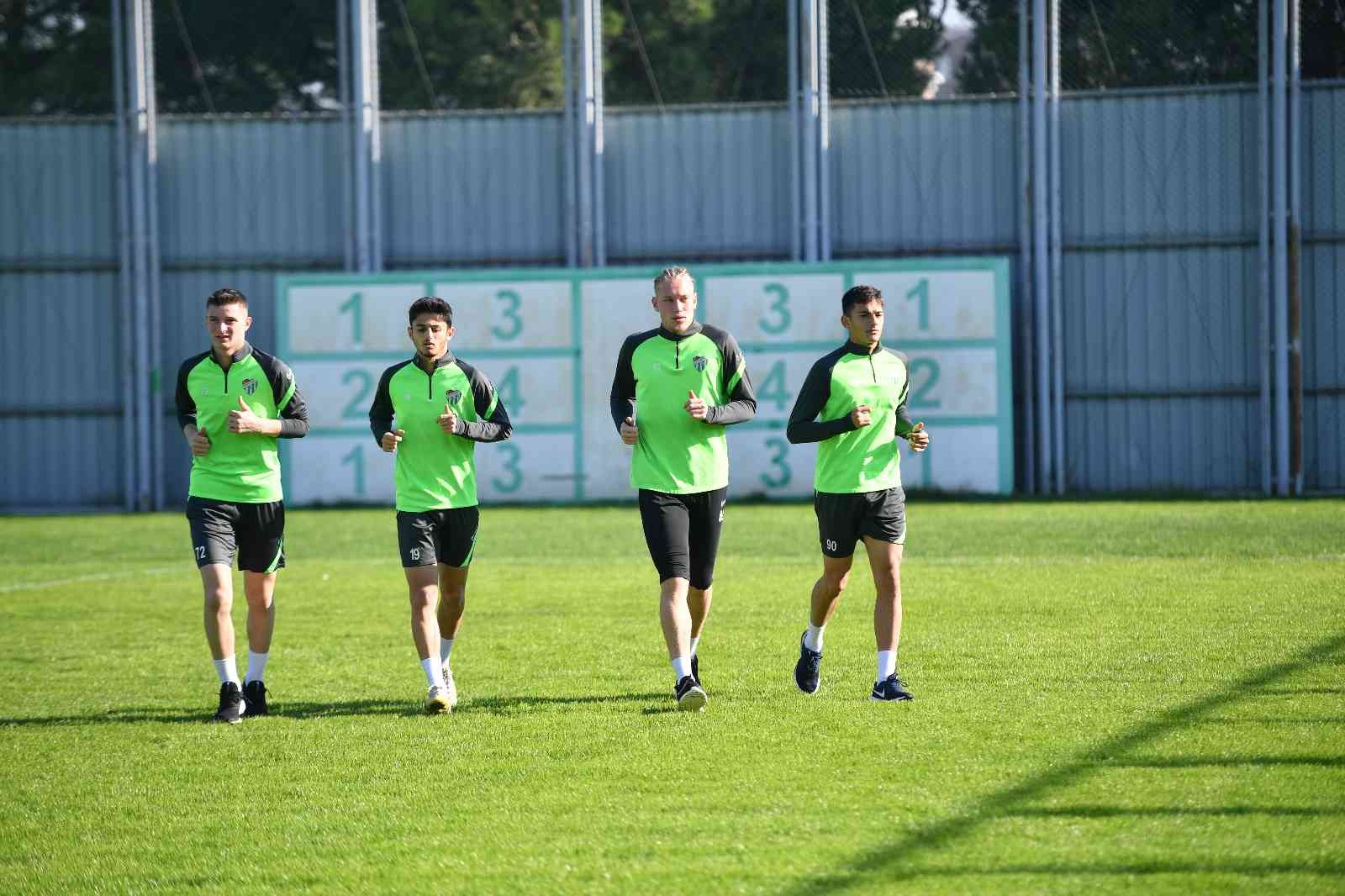 Bursaspor, Gençlerbirliği Maçı Hazırlıklarına Başladı