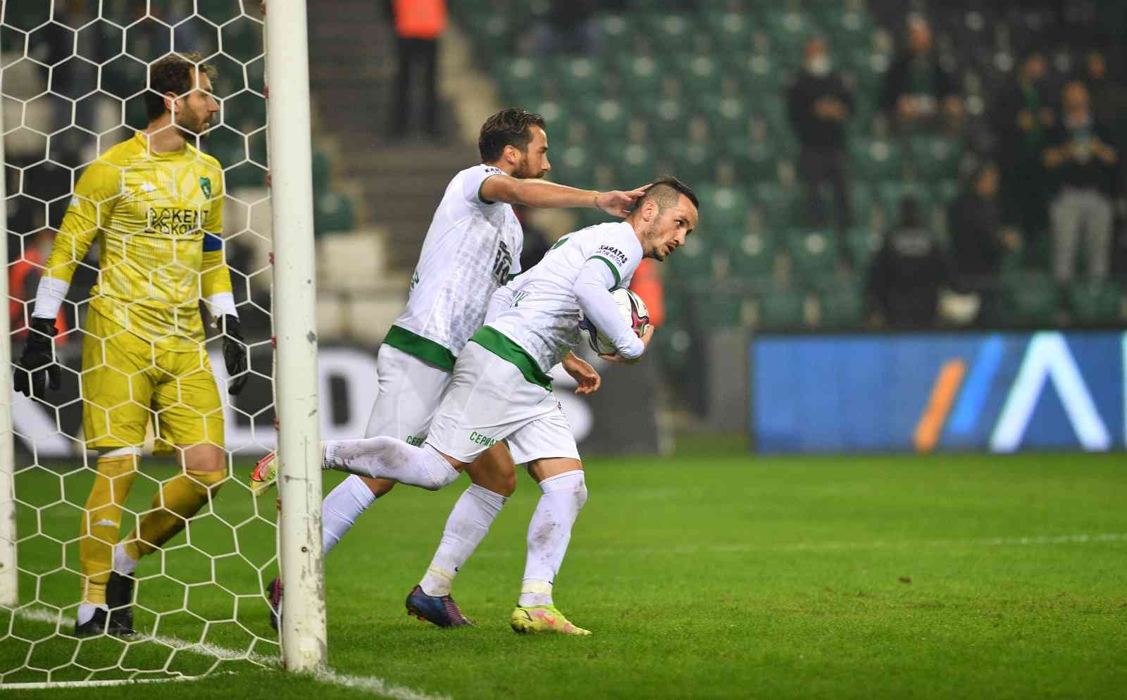 Bursaspor İle Galatasaray Hazırlık Maçında Karşılaşacak