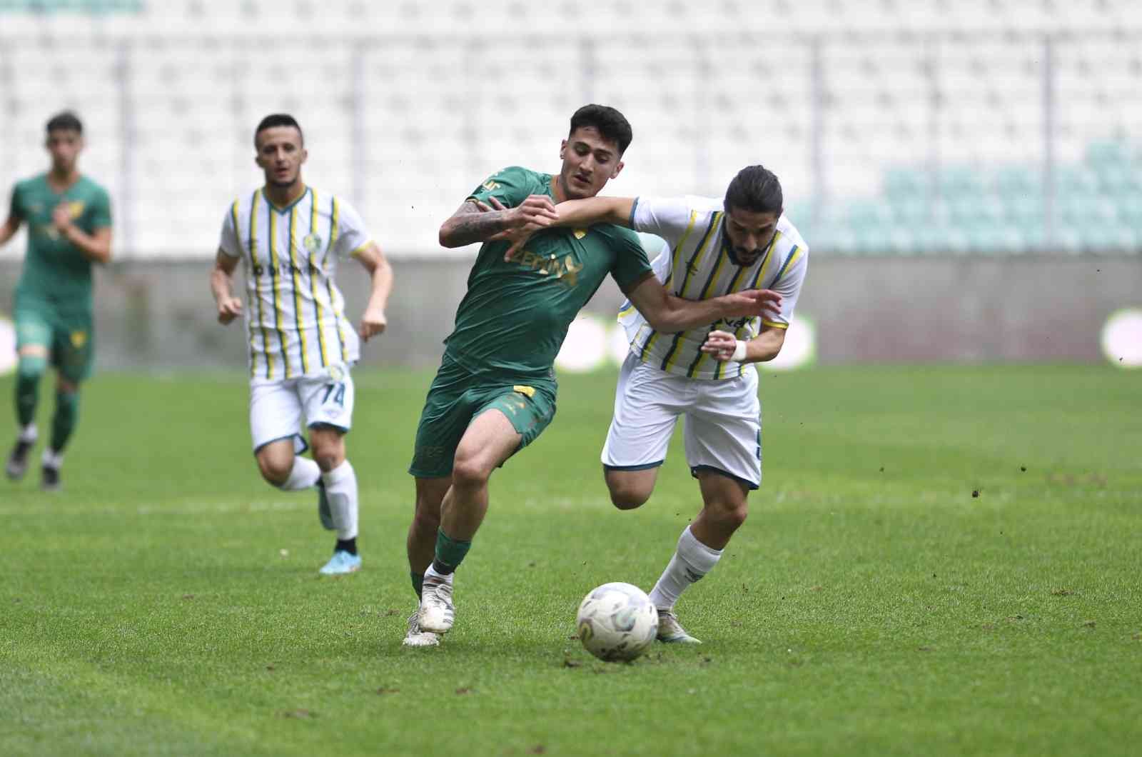 Bursaspor İlk 9U Yenemedi