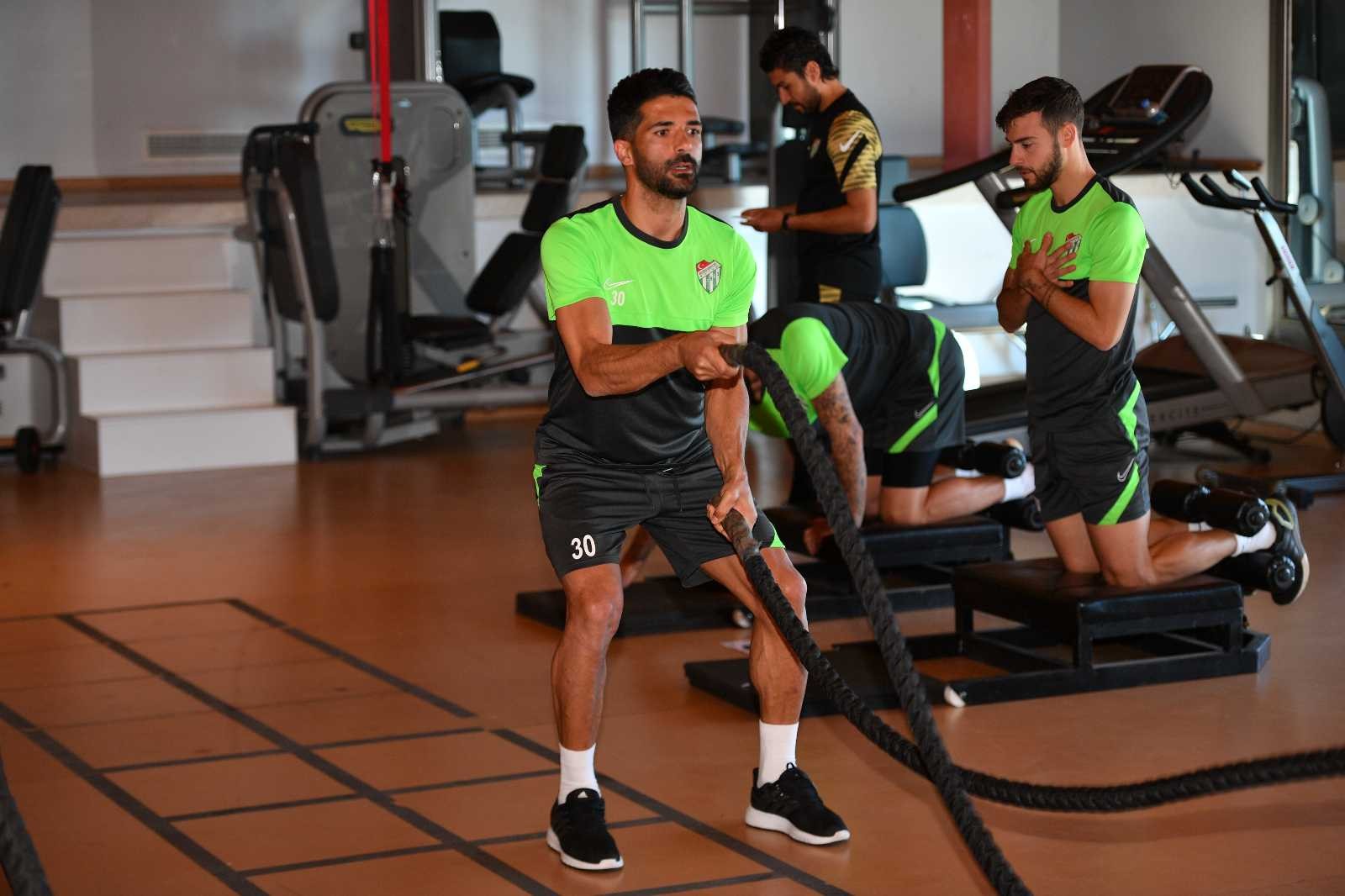 Bursaspor Kamp İçin Kocaeli'ye Gitti