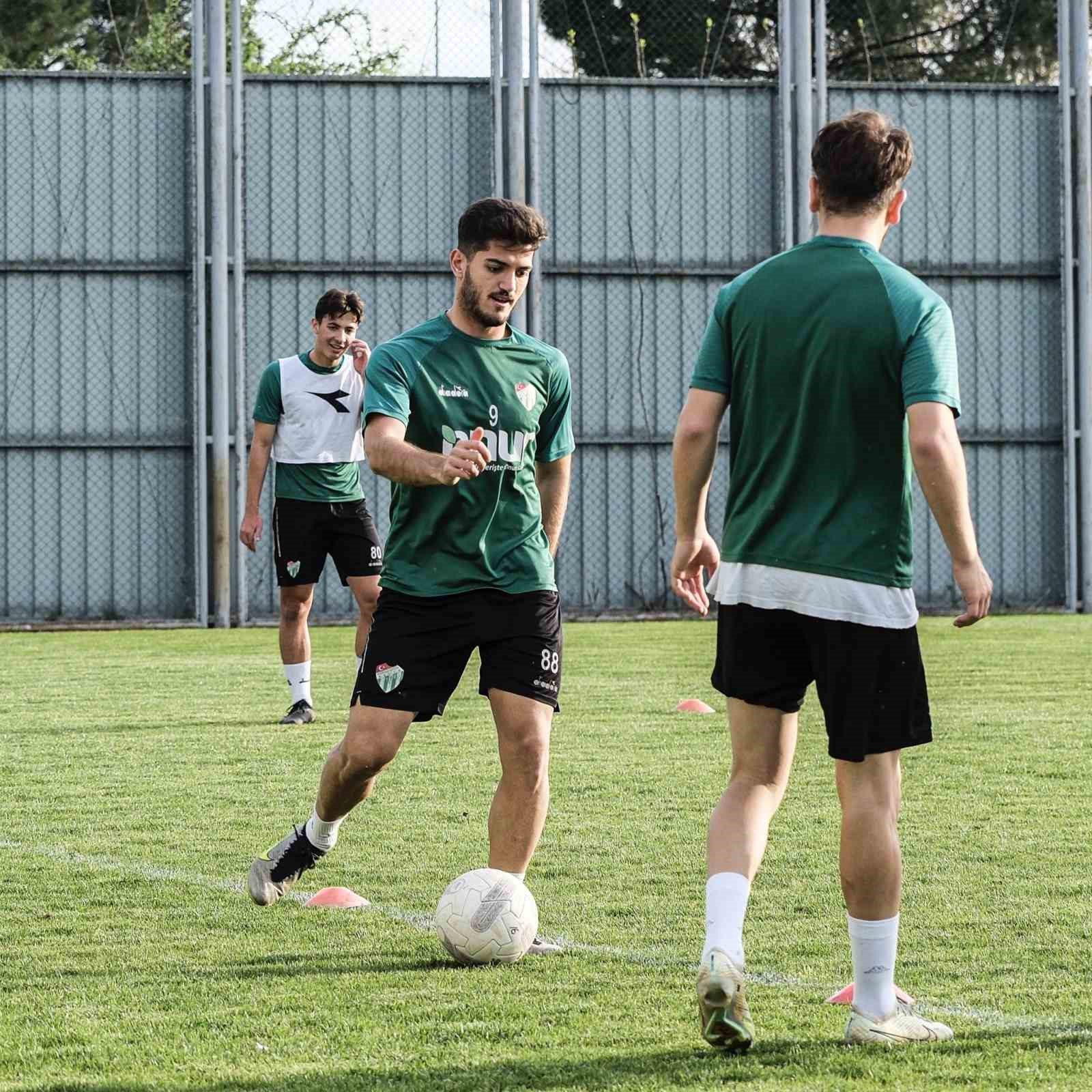 Bursaspor, Pas Ve Sonuçlandırma Çalışması Yaptı