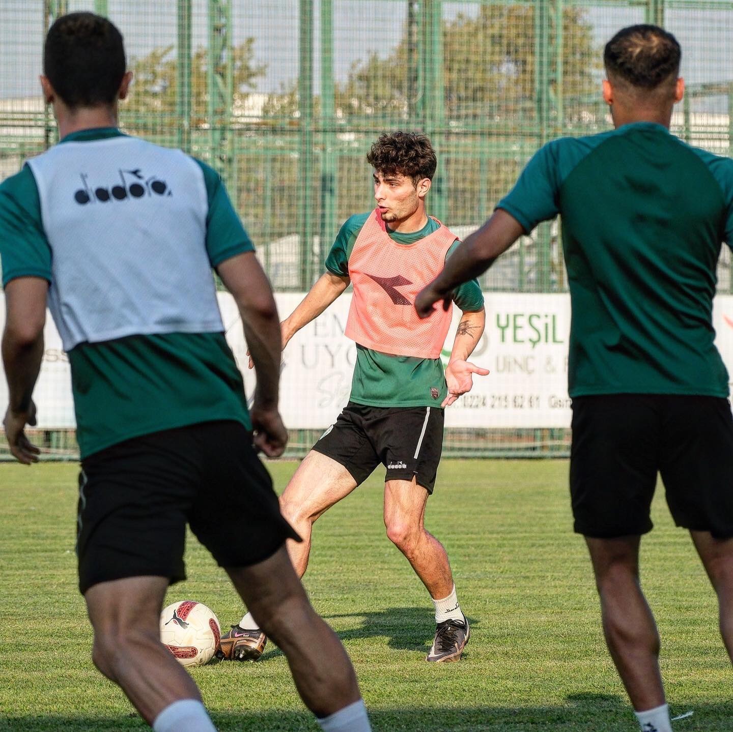 Bursaspor Son Antrenmanını Minareliçavuş Tesislerinde Yaptı