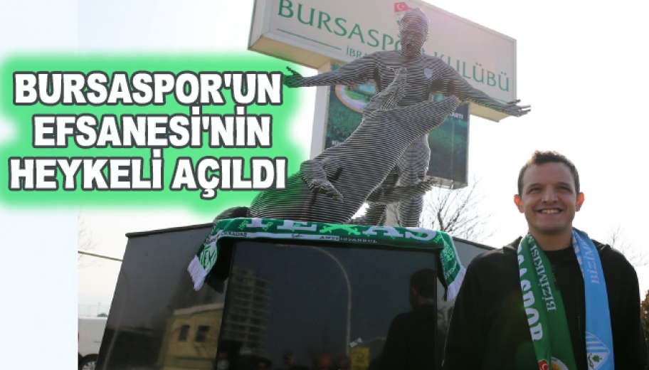 Bursaspor'un Efsanesi Pablo Martin Batalla'nın Heykeli Açıldı