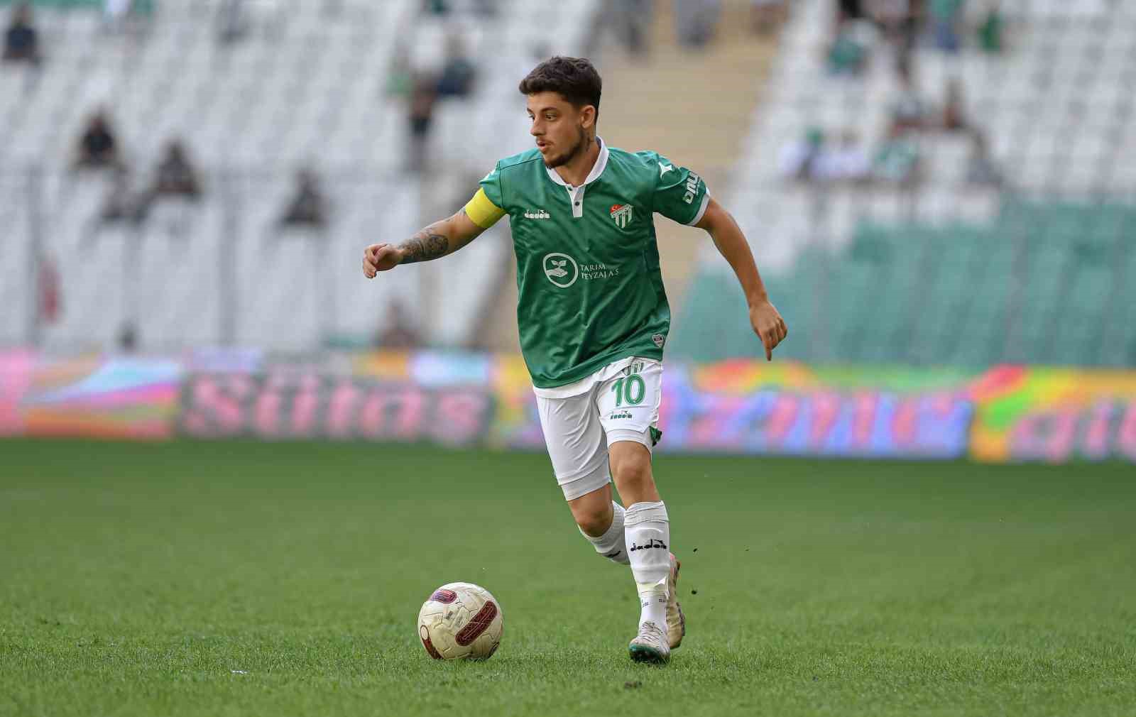 Bursasporda Çağatay Yılmaz Ve Bilal Güney Affedildi