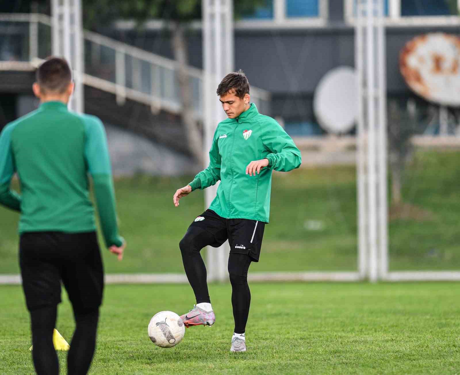 Bursasporda Esenler Erokspor Maçı Hazırlıkları Devam Ediyor