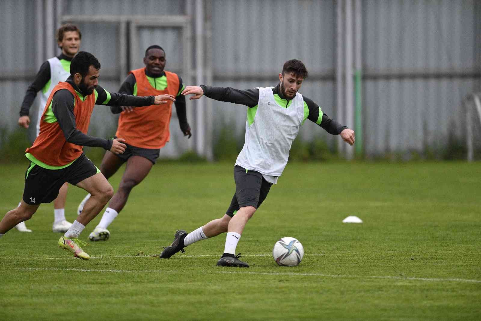 Bursaspor'da Ümraniyespor Maçı Hazırlıkları Başladı