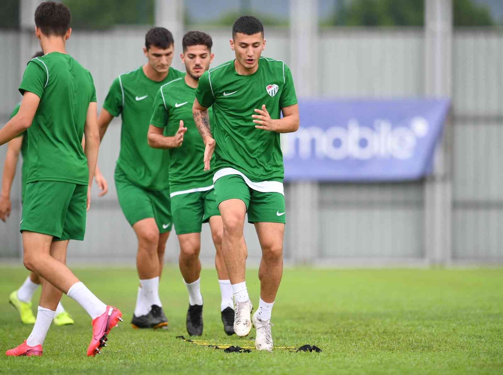Bursasporda Yeni Sezon Hazırlıkları Yarın Başlıyor