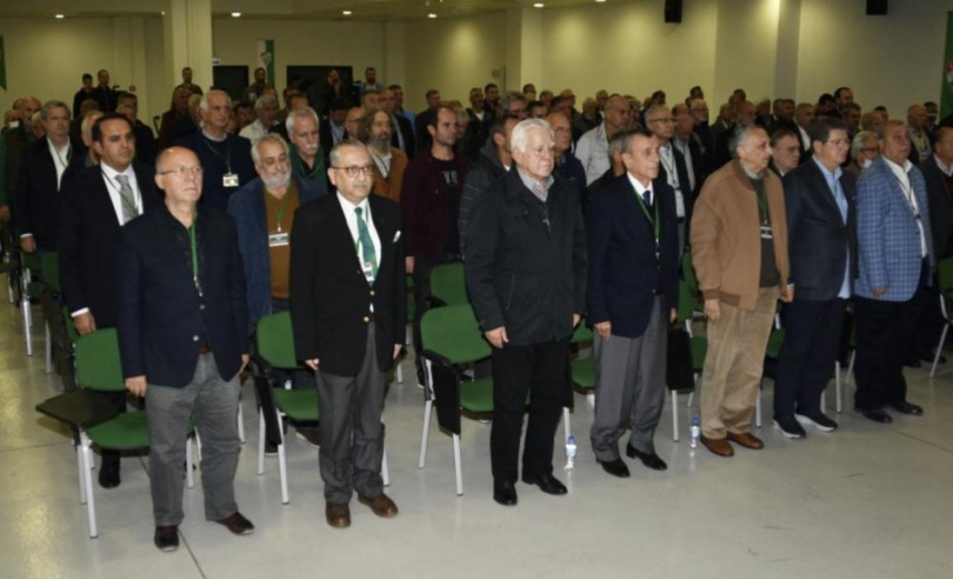 Bursasporun Borcu 1 Milyar 58 Milyon Tl Borcu Olduğu Açıklandı