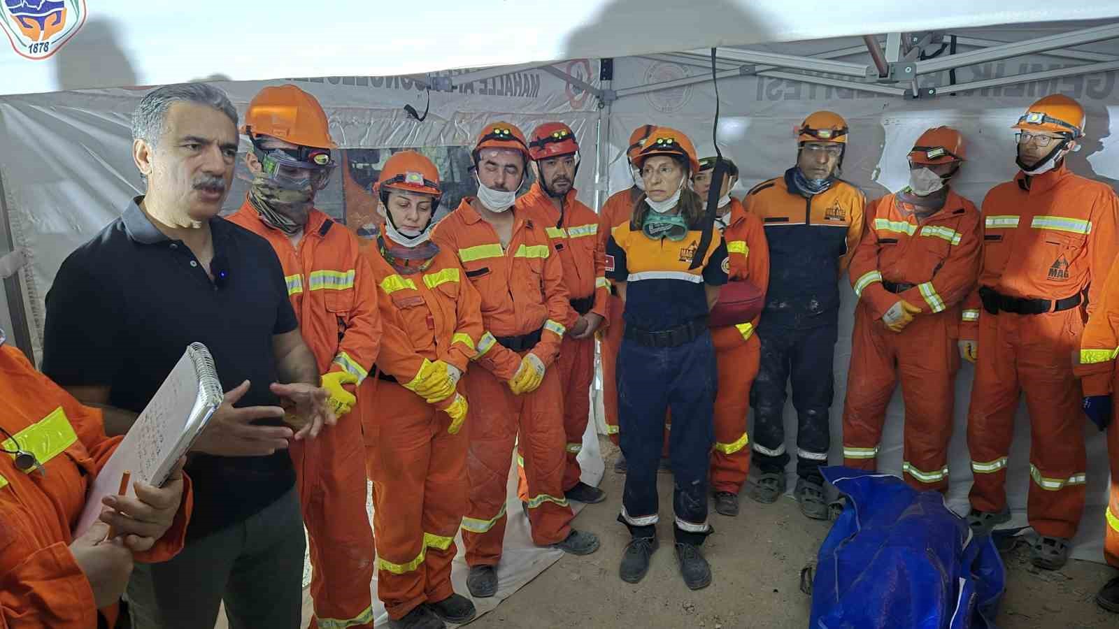 Büyük Felaketin Yıldönümünde Nefes Kesen Tatbikat