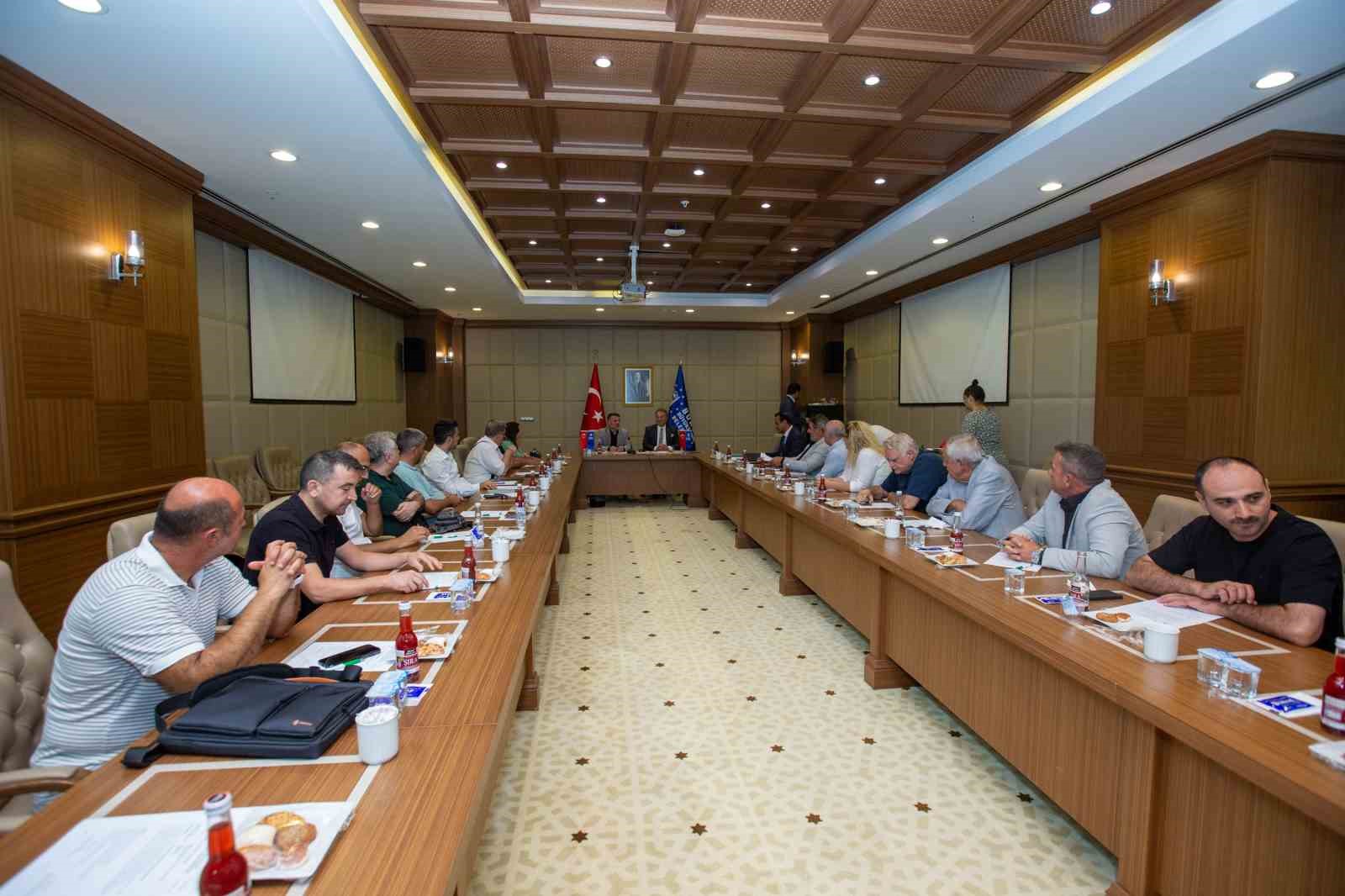 Büyükşehir, Tarım Ve Hayvancılık Paydaşlarını Dinledi