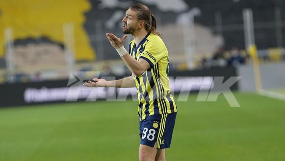 Caner Erkin kadro dışı!