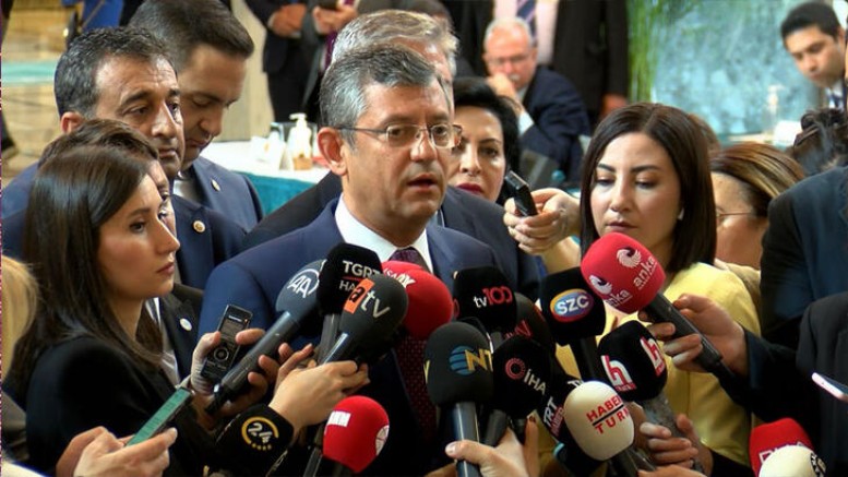 CHP'de bir isimden daha adaylık açıklaması