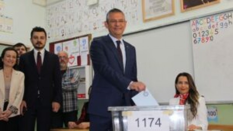 CHP Genel Başkanı Özgür Özel'den açıklamalar