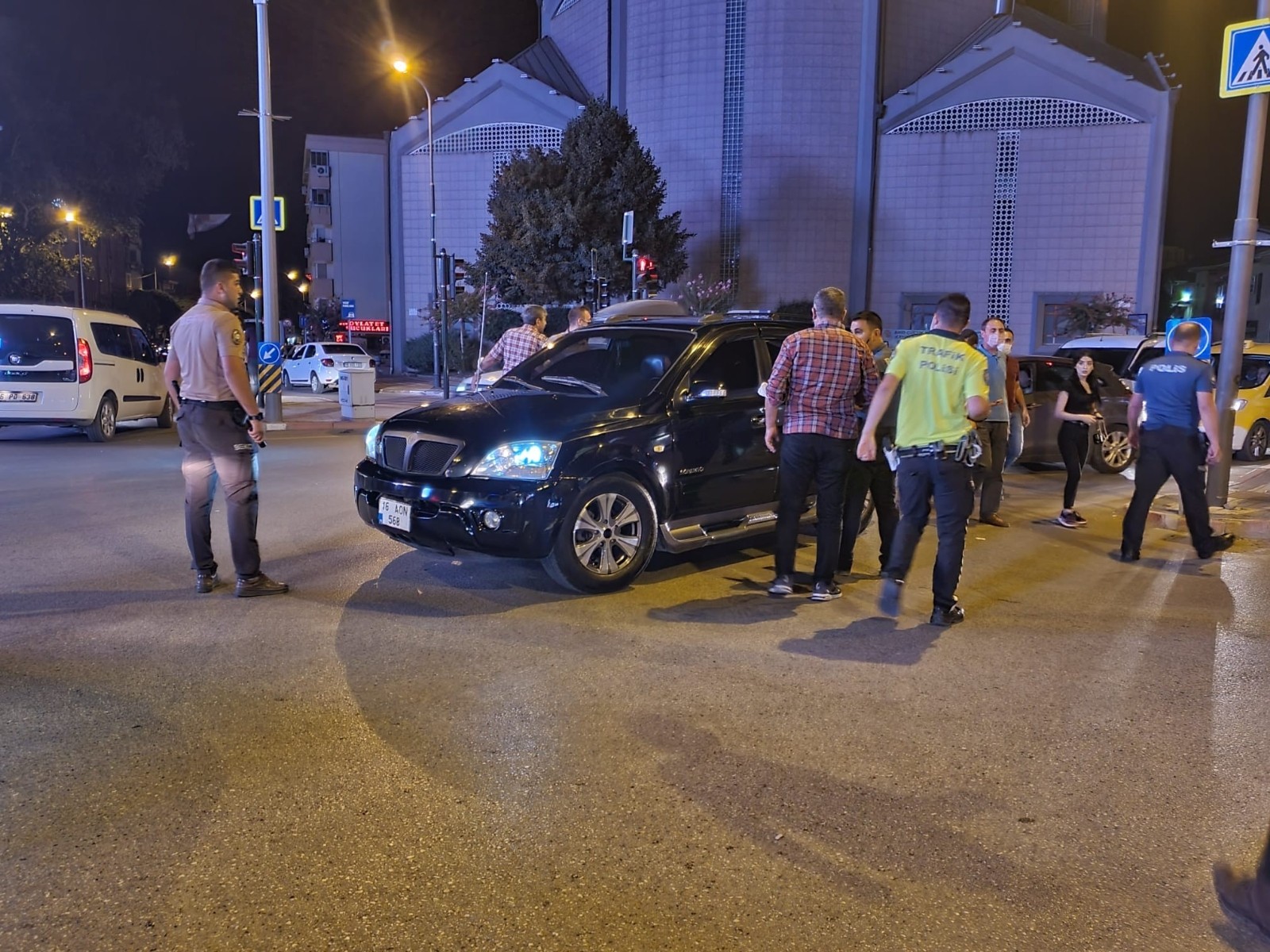Cipte Ruhsatsız Tabancalar Ele Geçirildi