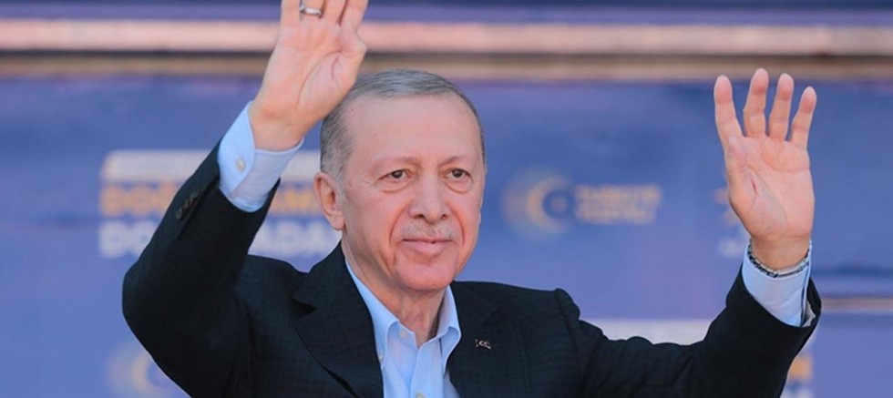 Cumhurbaşkanı Erdoğan asgari ücret ve emekli maaşı müjdesini duyurdu