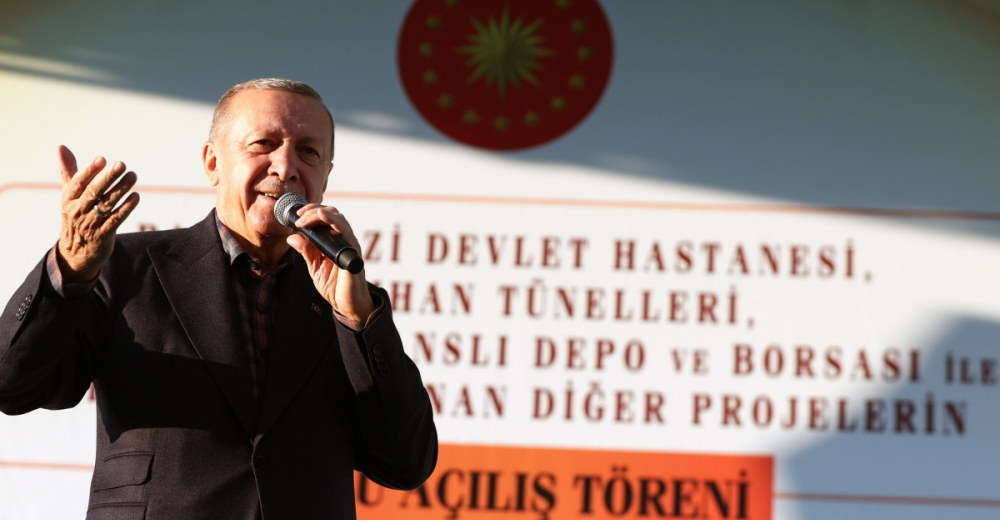 Cumhurbaşkanı Erdoğan'dan başörtüsü teklifi için referandum çağrısı