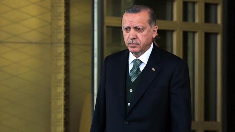 Cumhurbaşkanı Erdoğan'dan CHP'li Özkoç ve Erdoğdu'ya suç duyurusu