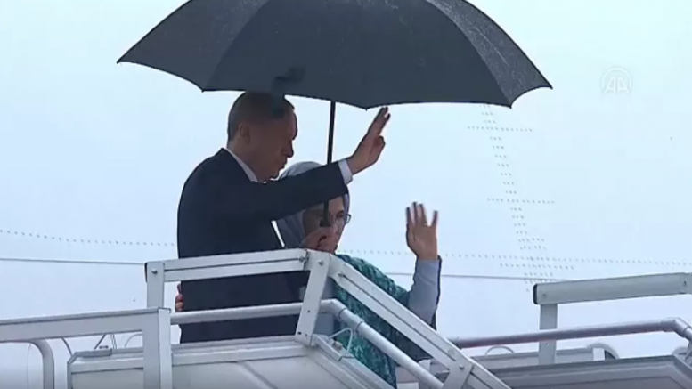 Cumhurbaşkanı Erdoğan Endonezya'dan ayrıldı