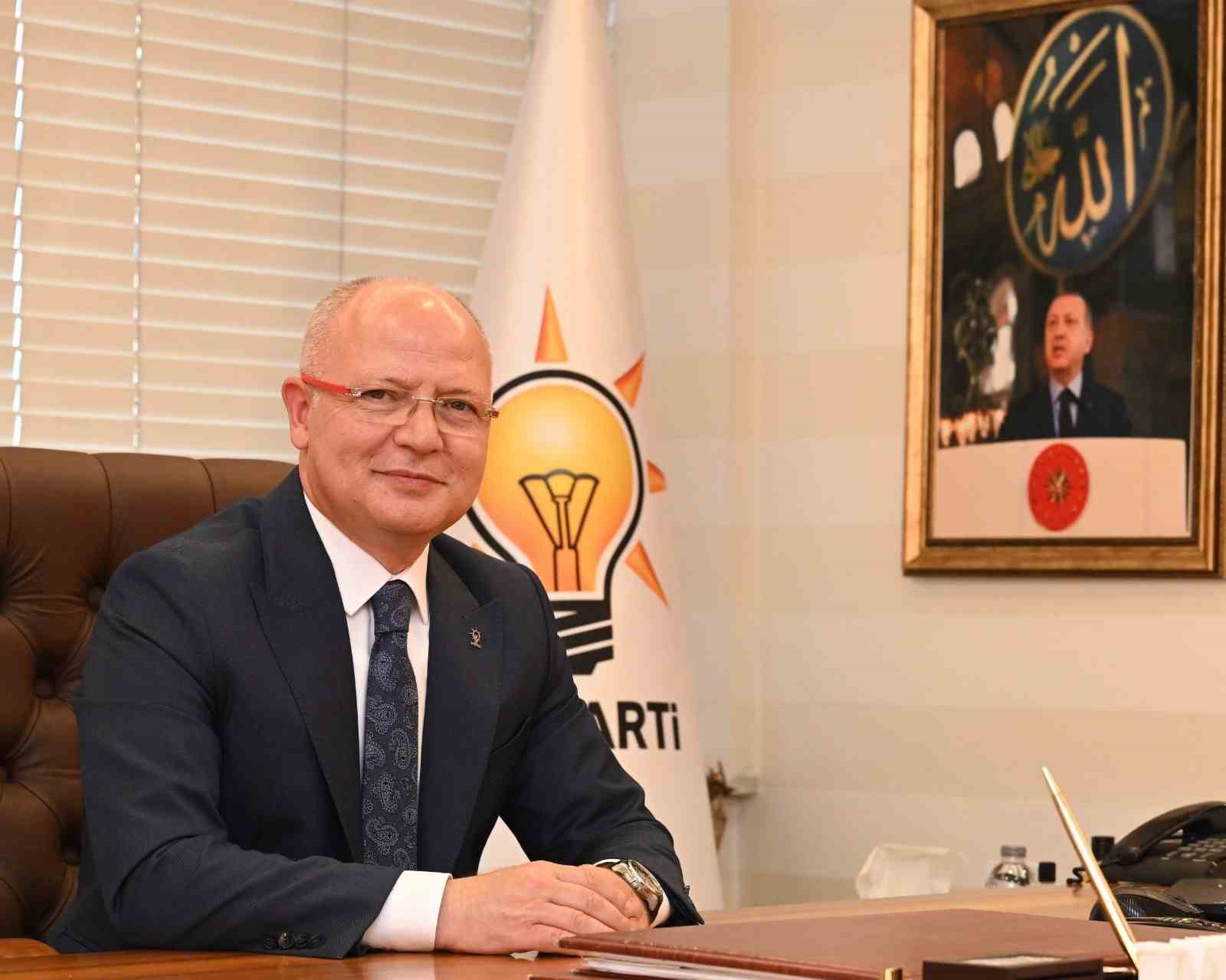 Davut Gürkandan Ak Partinin 22Nci Kuruluş Yıldönümü Mesajı