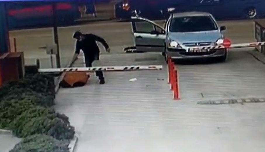Dehşeti Yaşatan Polis Memuru Tutuklandı