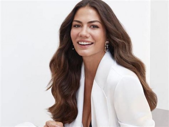 Demet Özdemir, Oğuzhan Koç'un filminin galasına katılmadı!