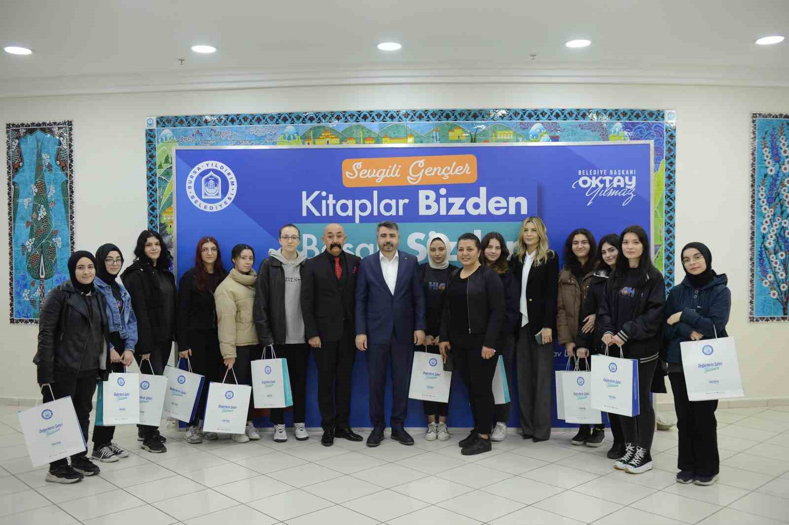 Depremzede Öğrencilere Tyt-Ayt Desteği Yıldırım Belediyesinden