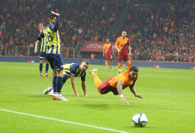 Dev derbinin kazananı Fenerbahçe!