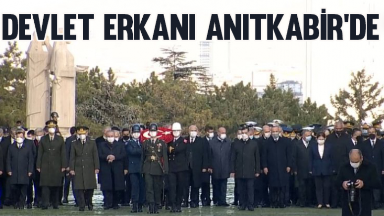Devlet Erkanı Anıtkabir'de