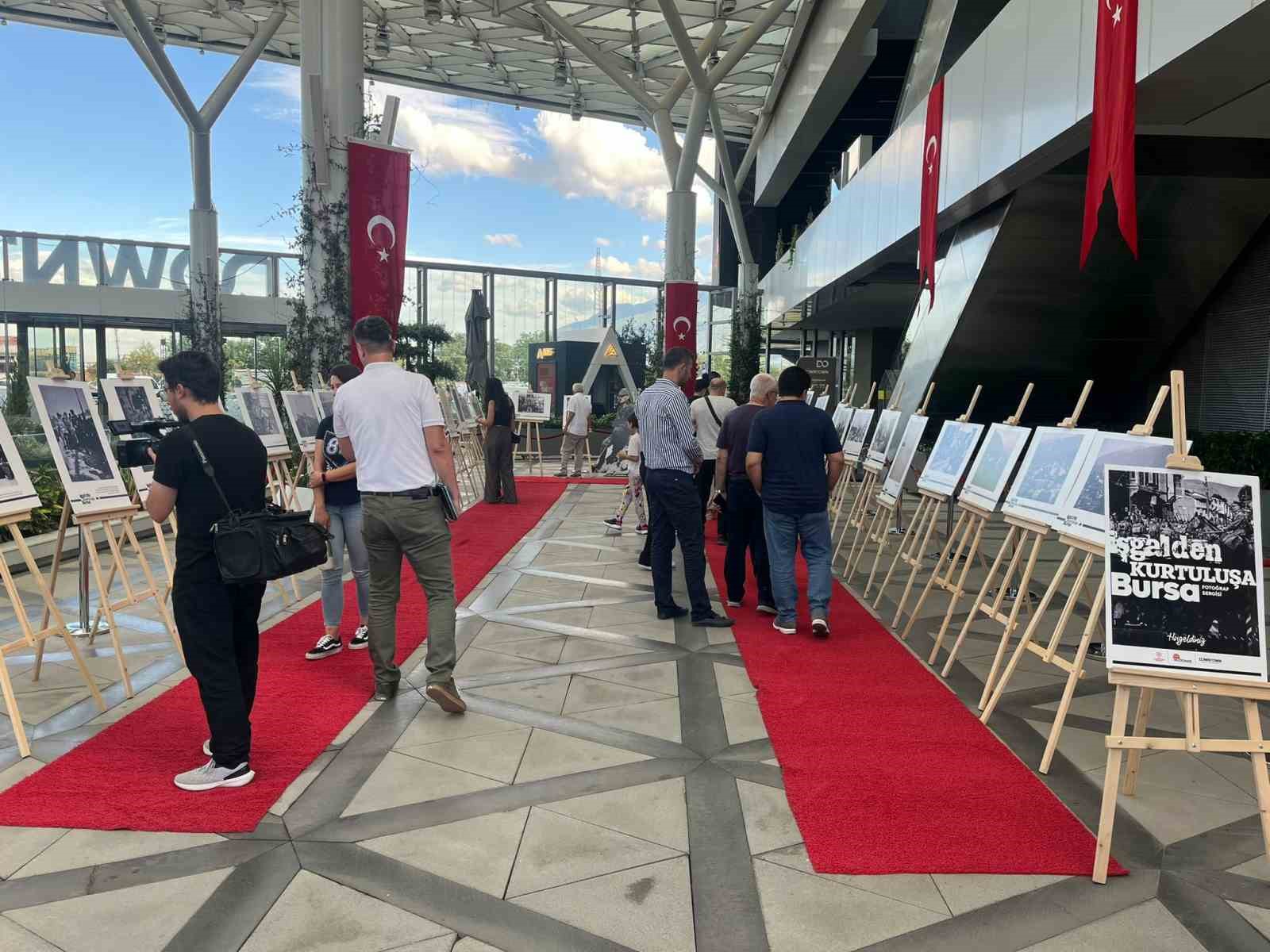 Downtownda Bursanın Düşman İşgalinden Kurtuluşuna Özel Sergi