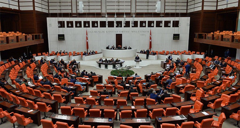 Dünya Sağlık Örgütü'nden TBMM Sağlık, Aile, Çalışma ve Sosyal İşler Komisyonu Başkanvekili Durgut'a Anlamlı Ödül