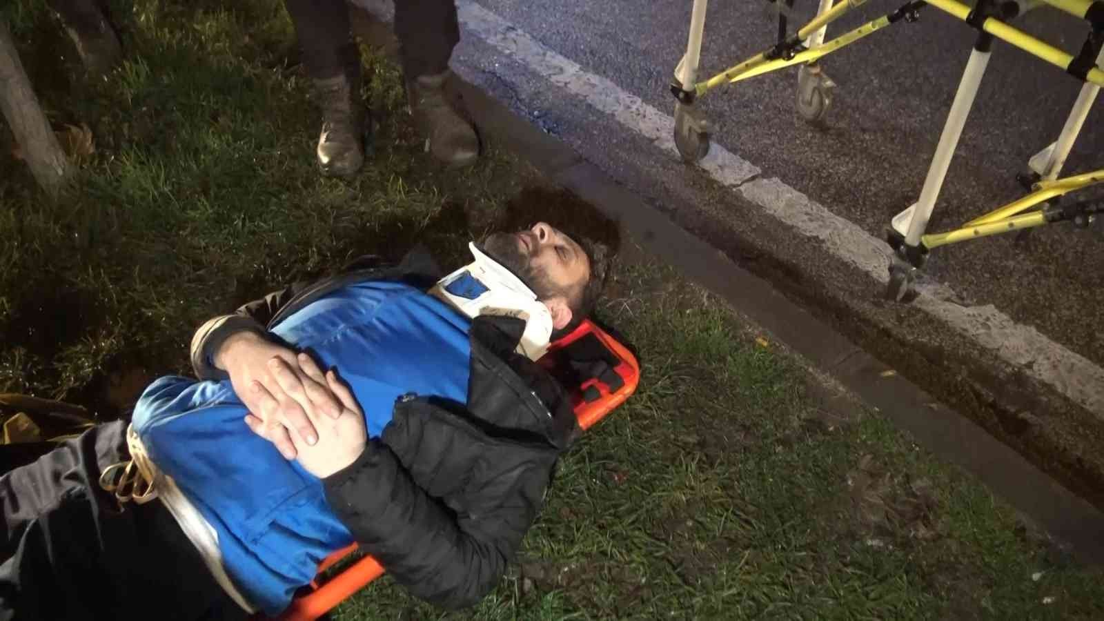 Dur İhtarına Uymayan Ehliyetsiz Sürücü Kaza Yaptı