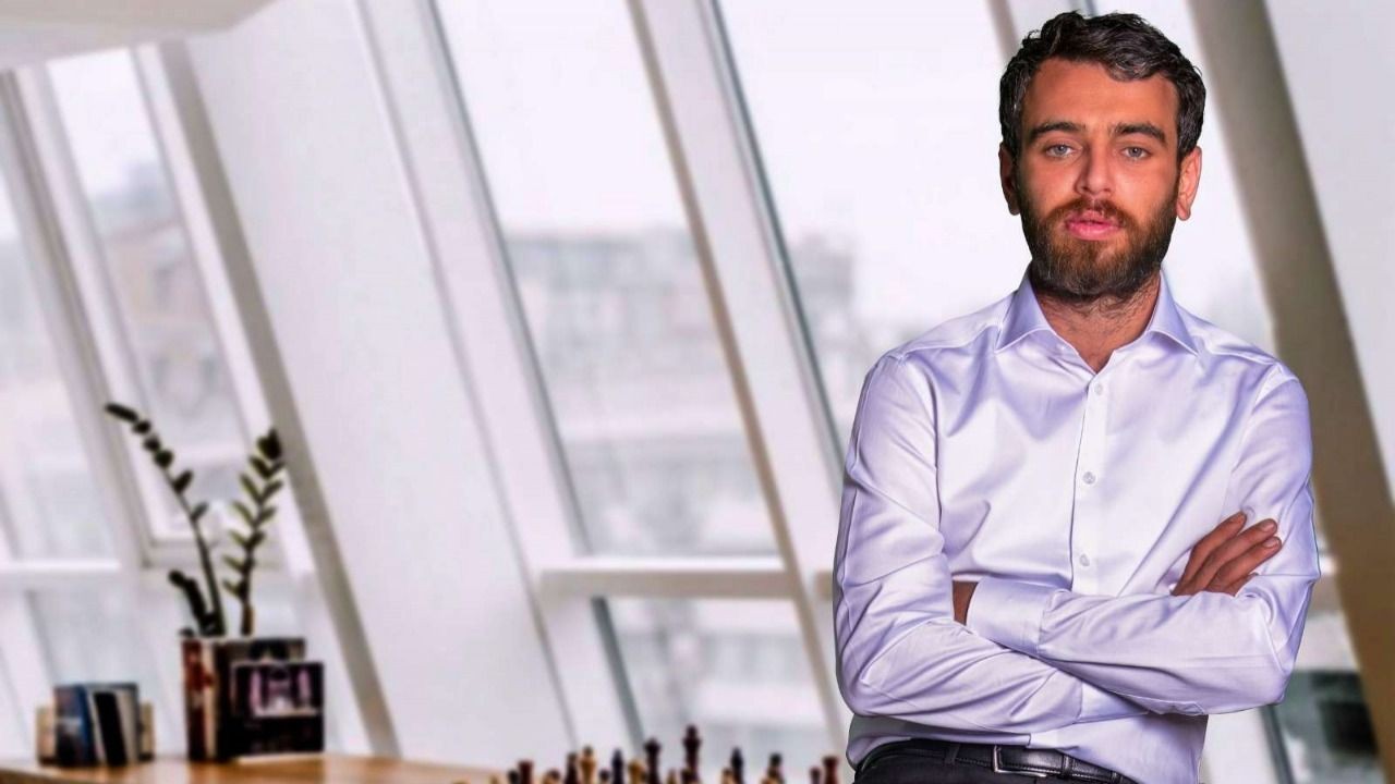 Emin Adanur: Önemli Bir Basamağın Eşiğindeyiz