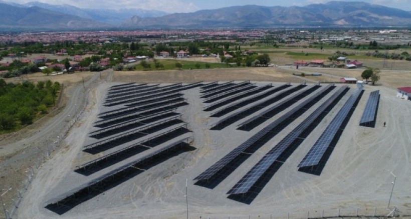 Erzincan'da 990 KW'lik Güneş Enerji Santralinde Elektrik Üretimine Geçildi