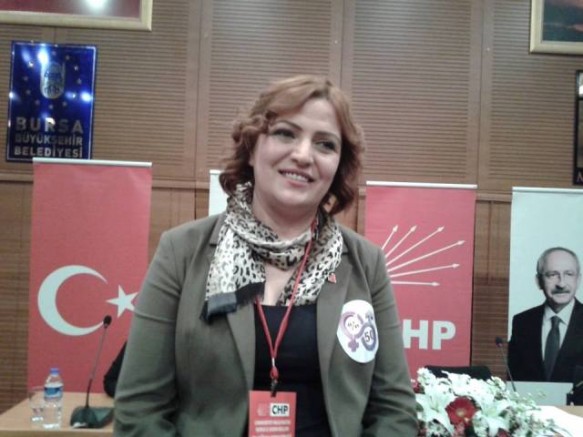 Eski CHP Kadın Kolları Başkanı'ndan mukaddes değerlere hakaret