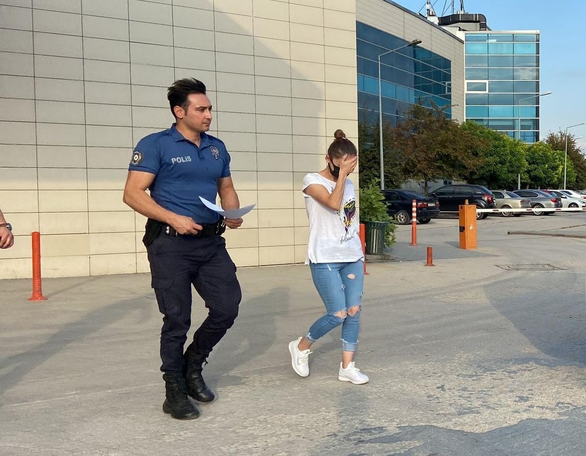 Evine Gelen Gurbetçiye Hırsız Şoku: 20 Gün Boyunca Kalıp Evi Talan Etmişler